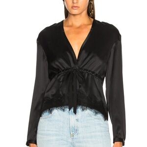 RAG & BONE
Tomlin Top- 100% silk black lace top